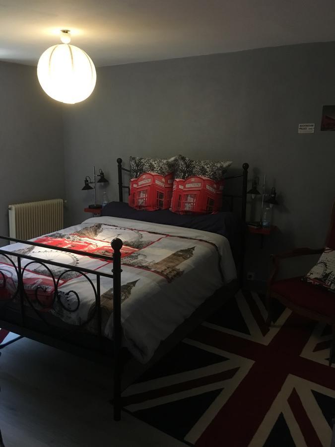 Le Grand-Bourg Allo Allo Bed & Breakfast エクステリア 写真